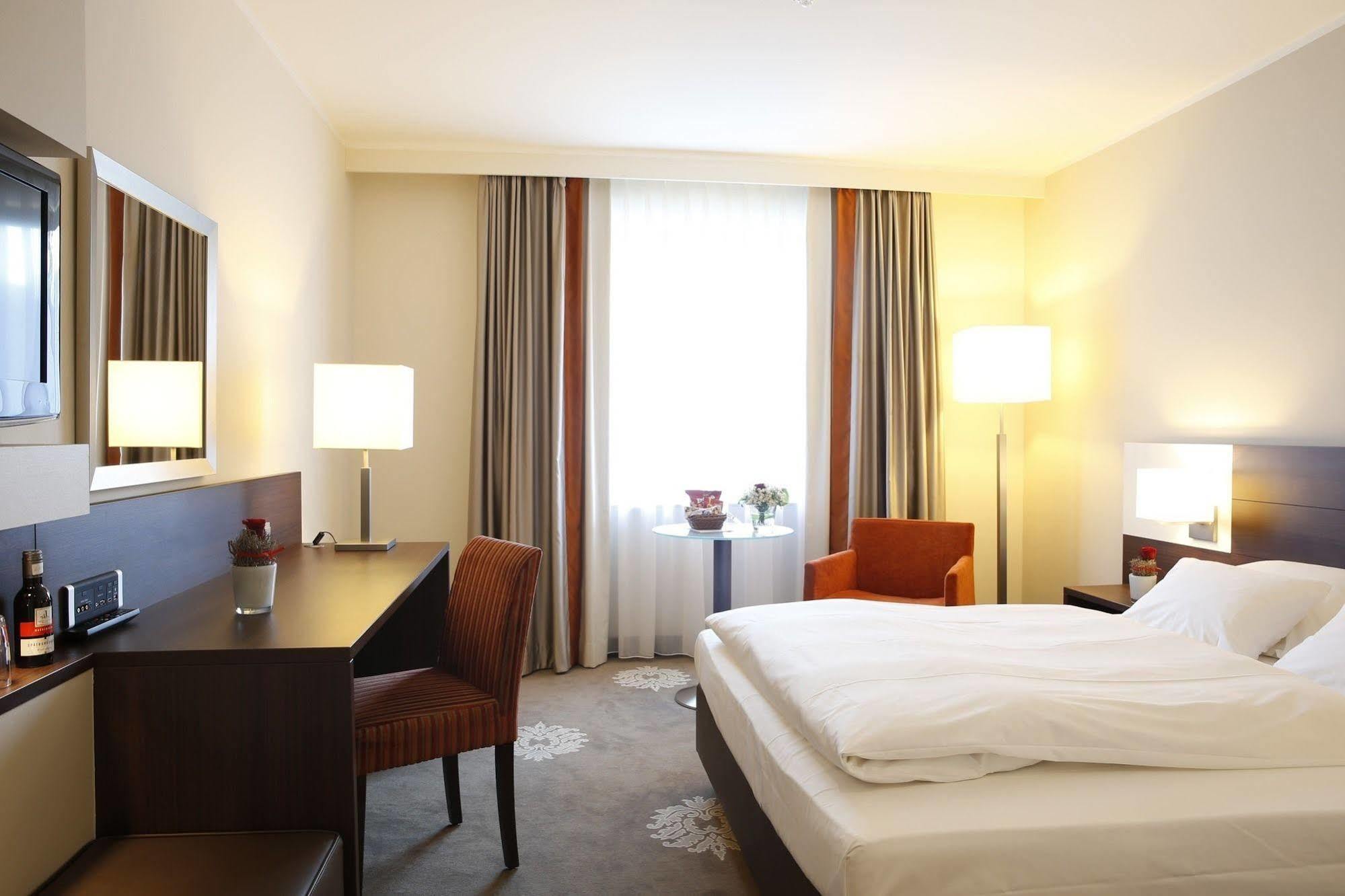 Parkhotel Wittekindshof Dortmund Exterior photo